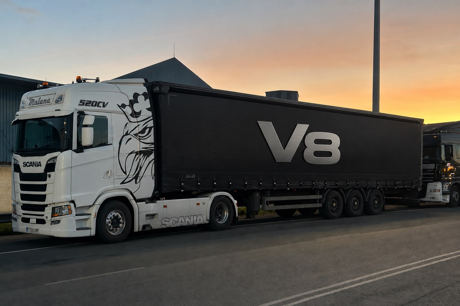 Scania Malena 520CV de Víctor Manuel Guerrero estacionado al atardecer